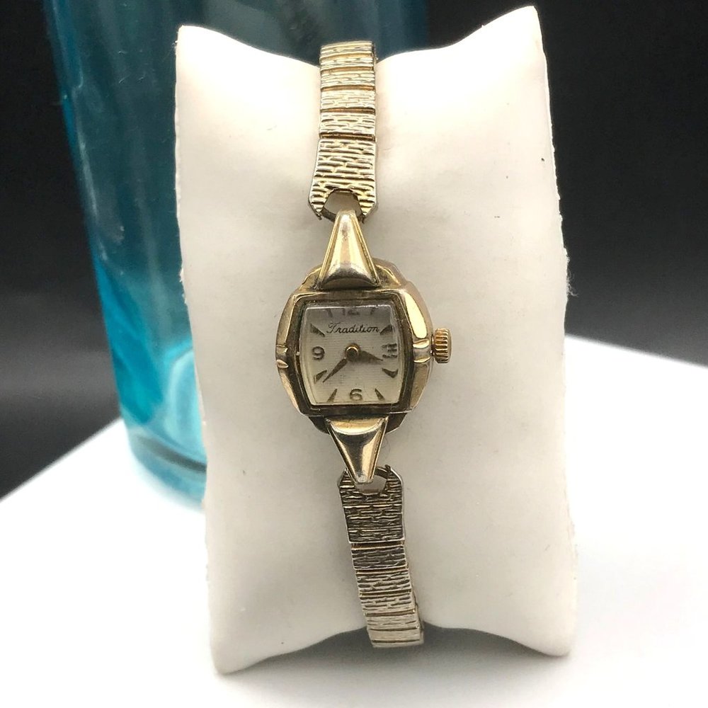 Vintage Tradition Ladies Mechanical Wristwatch Expandable Band Works
